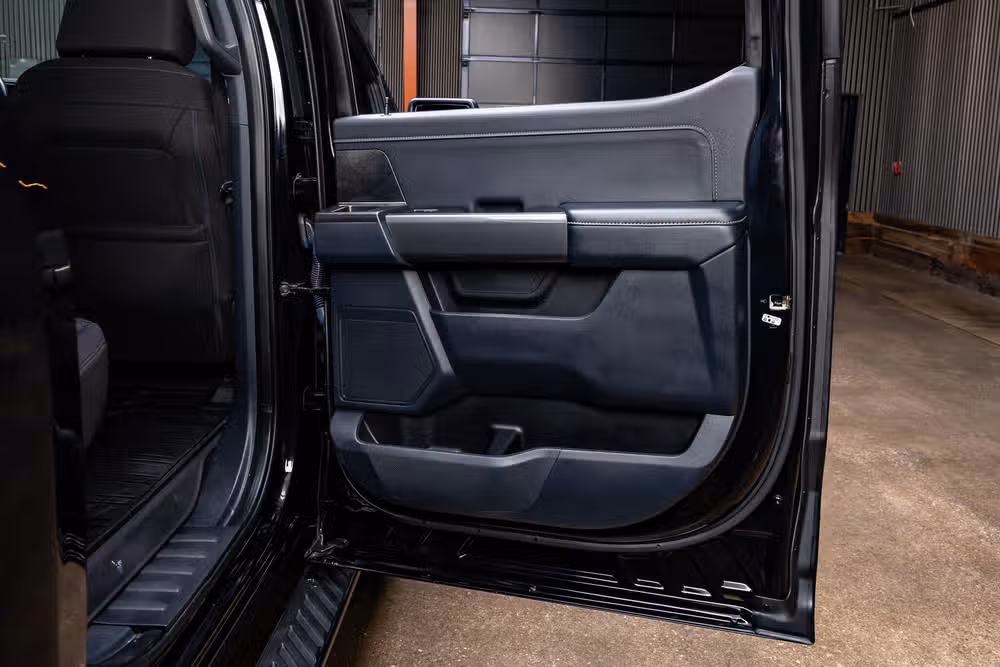 2022 Ford F-150 XLT SuperCrew Image 39