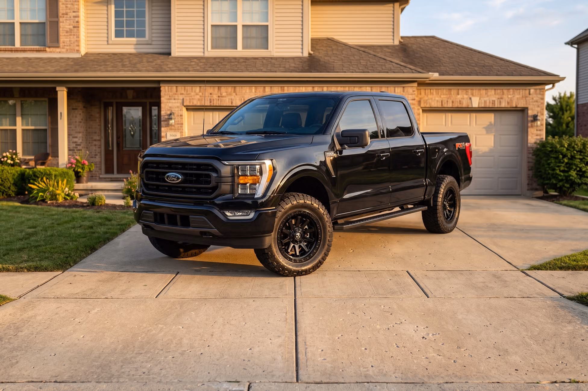 2022 Ford F-150 XLT SuperCrew Image 43