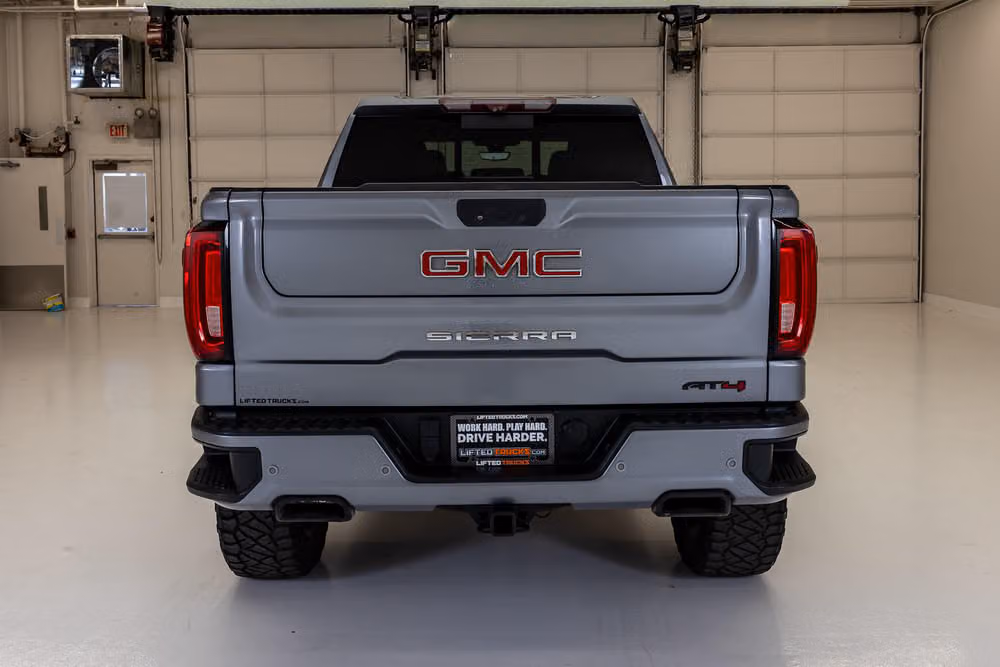 2020 GMC Sierra 1500 AT4 Crew Cab Image 7