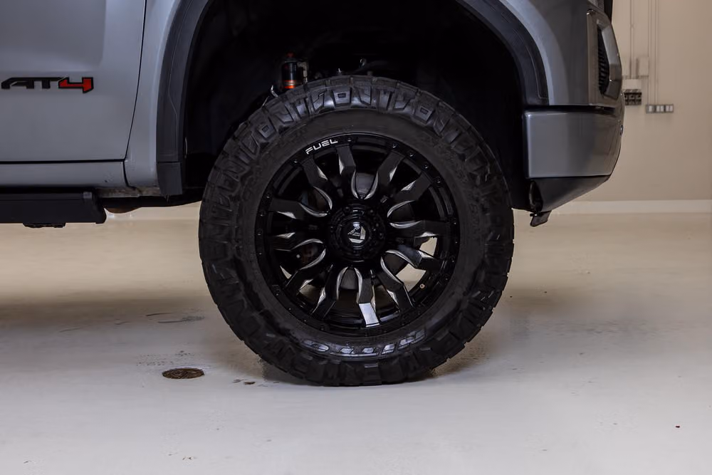 2020 GMC Sierra 1500 AT4 Crew Cab Image 11