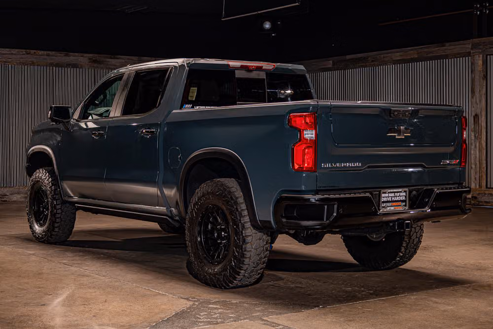 2025 Chevrolet Silverado 1500 ZR2 Crew Cab Image 6