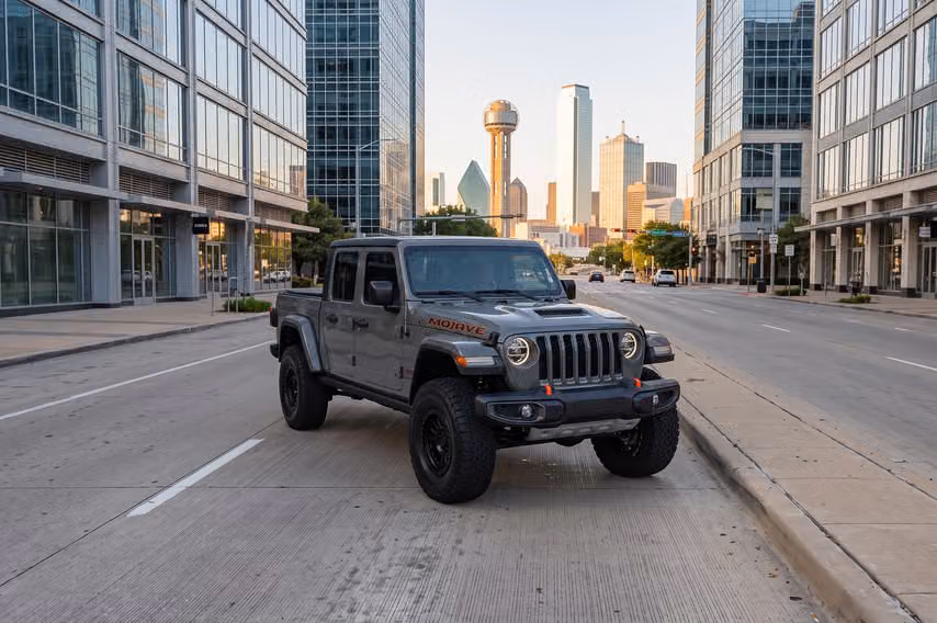 2022 Jeep Gladiator Mojave Crew Cab Image 46