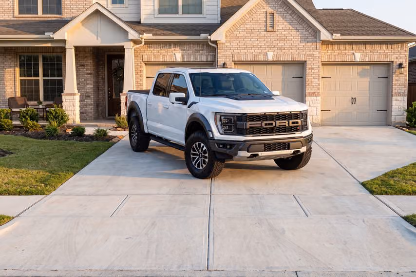 2022 Ford F-150 Raptor SuperCrew Image 44