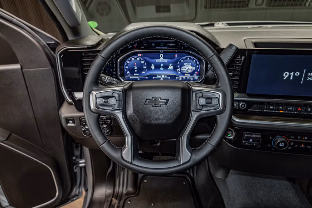 2025 Chevrolet Silverado 1500 RST Crew Cab Image 21