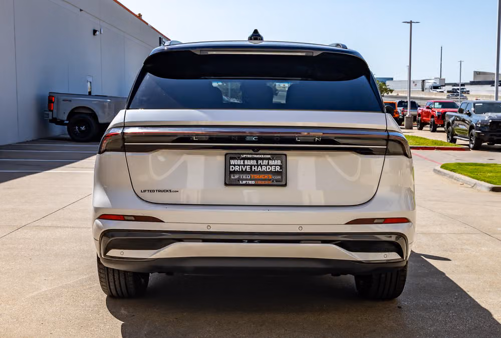 2024 Lincoln Nautilus Hybrid Black Label Image 7