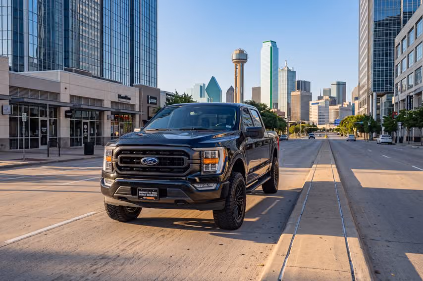 2023 Ford F-150 XLT SuperCrew Image 46