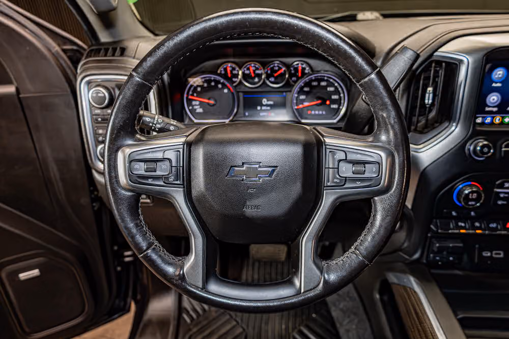 2020 Chevrolet Silverado 1500 LT Trail Boss Crew Cab Image 15
