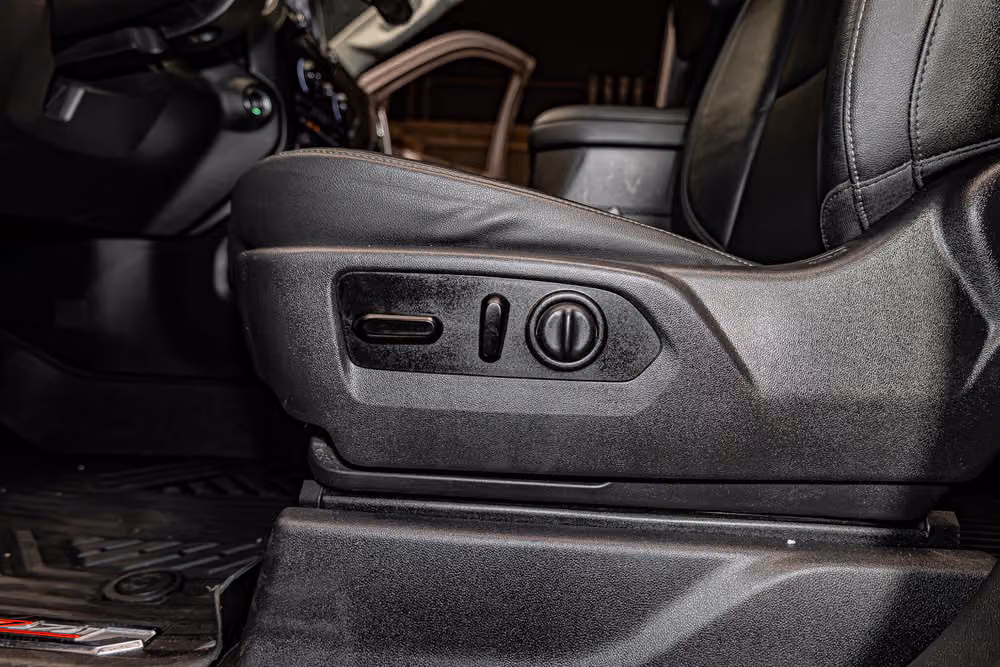 2020 Chevrolet Silverado 1500 LT Trail Boss Crew Cab Image 21