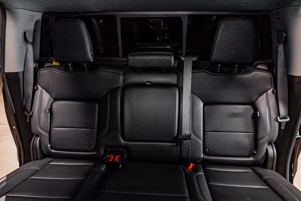 2025 GMC Sierra 1500 SLT Crew Cab Image 28