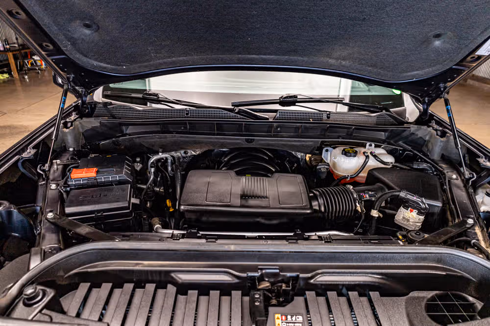 2025 GMC Sierra 1500 SLT Crew Cab Image 35