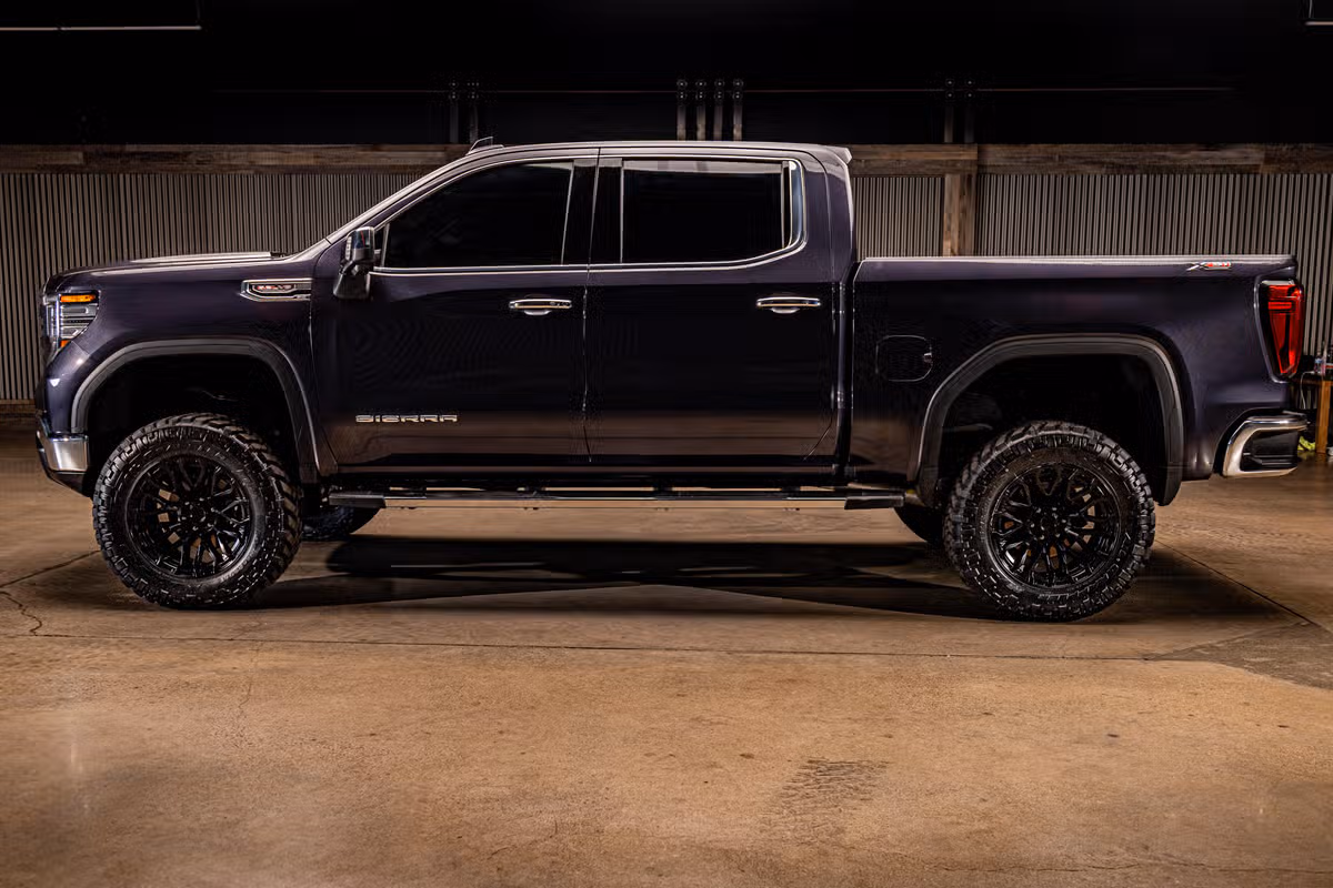 2025 GMC Sierra 1500 SLT Crew Cab