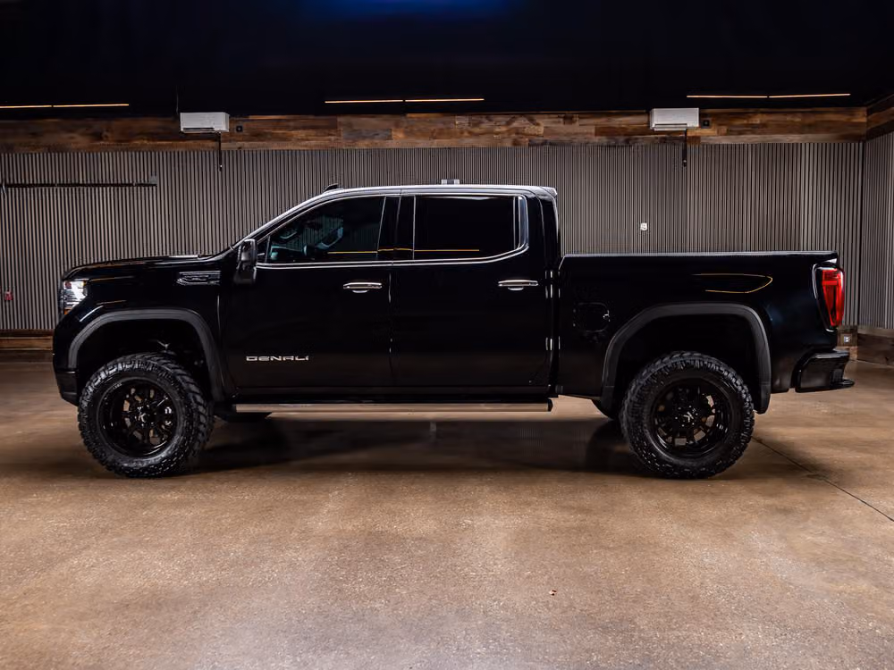 2023 GMC Sierra 1500 Denali Ultimate Crew Cab Image 6