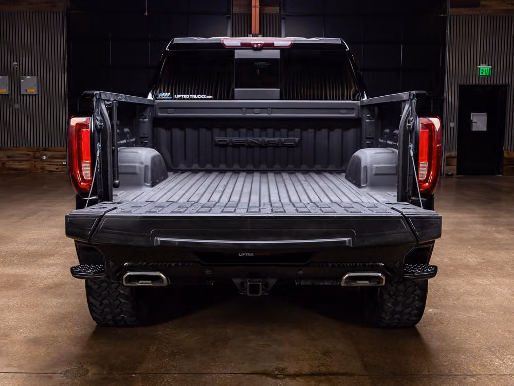 2023 GMC Sierra 1500 Denali Ultimate Crew Cab Image 9
