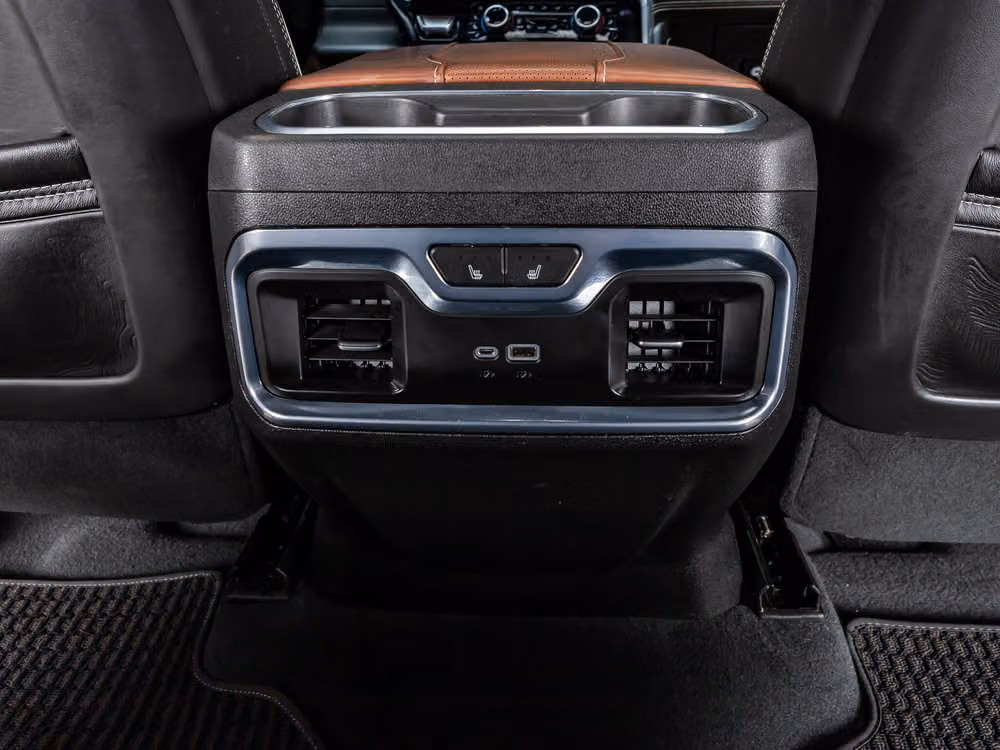 2023 GMC Sierra 1500 Denali Ultimate Crew Cab Image 30