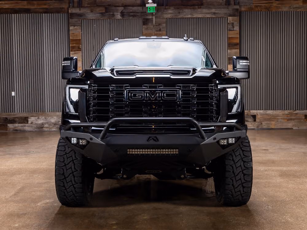 2024 GMC Sierra 3500HD Denali Ultimate Crew Cab Image 4