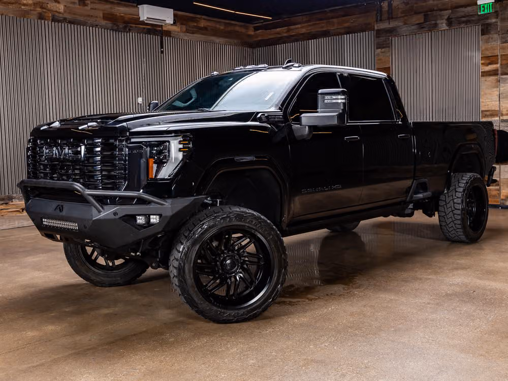 2024 GMC Sierra 3500HD Denali Ultimate Crew Cab Image 5