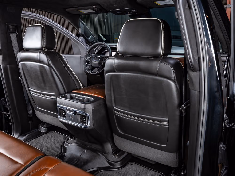 2024 GMC Sierra 3500HD Denali Ultimate Crew Cab Image 30