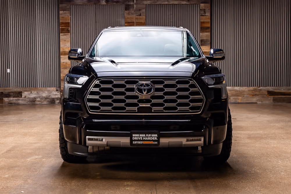 2023 Toyota Sequoia Capstone Image 5