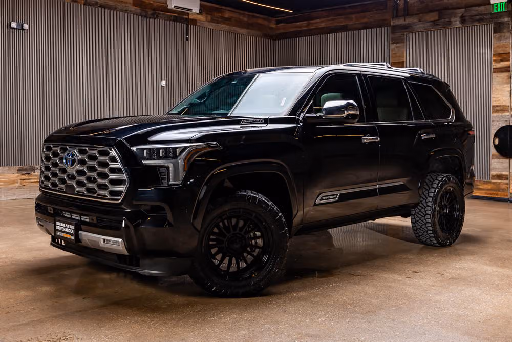 2023 Toyota Sequoia Capstone Image 6
