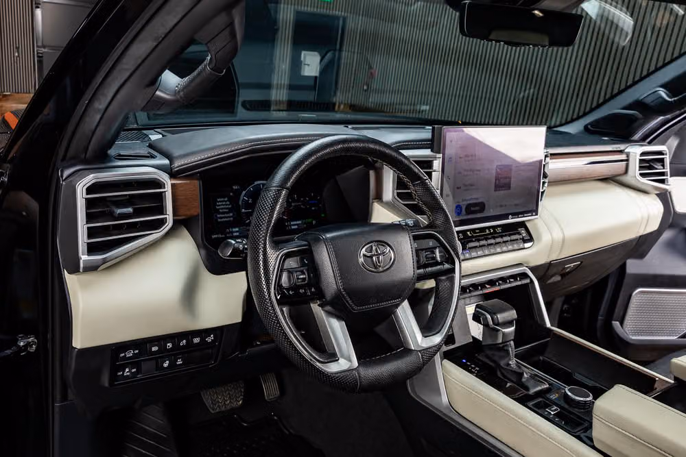2023 Toyota Sequoia Capstone Image 18