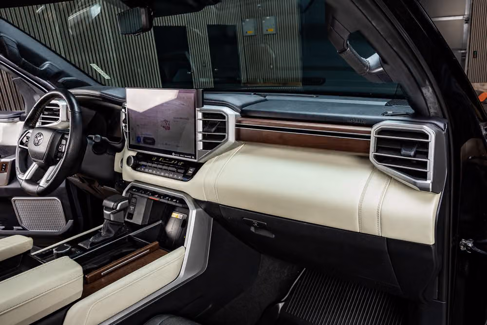 2023 Toyota Sequoia Capstone Image 19