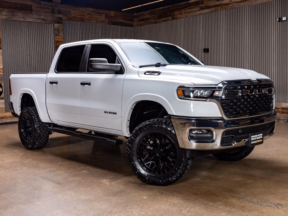 2025 Ram 1500 Big Horn Crew Cab Image 1