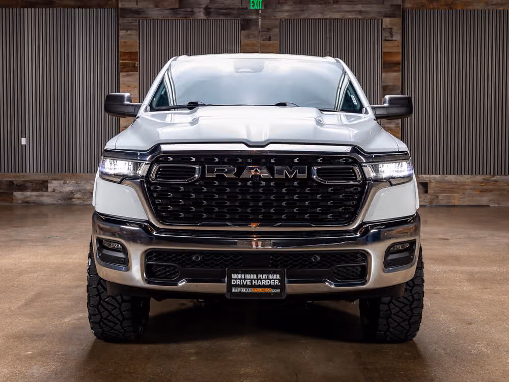2025 Ram 1500 Big Horn Crew Cab Image 5