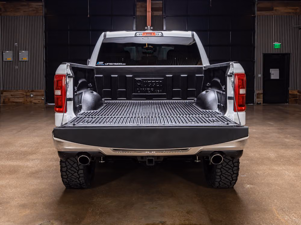 2025 Ram 1500 Big Horn Crew Cab Image 10