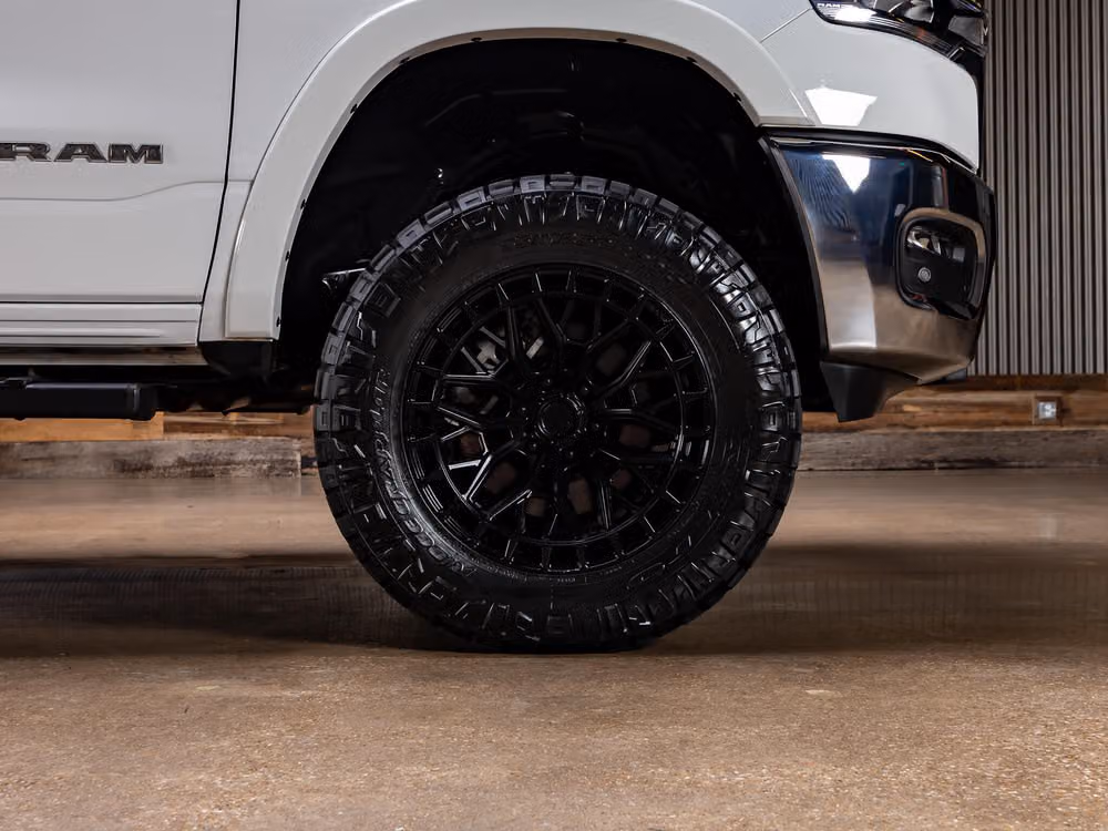 2025 Ram 1500 Big Horn Crew Cab Image 13