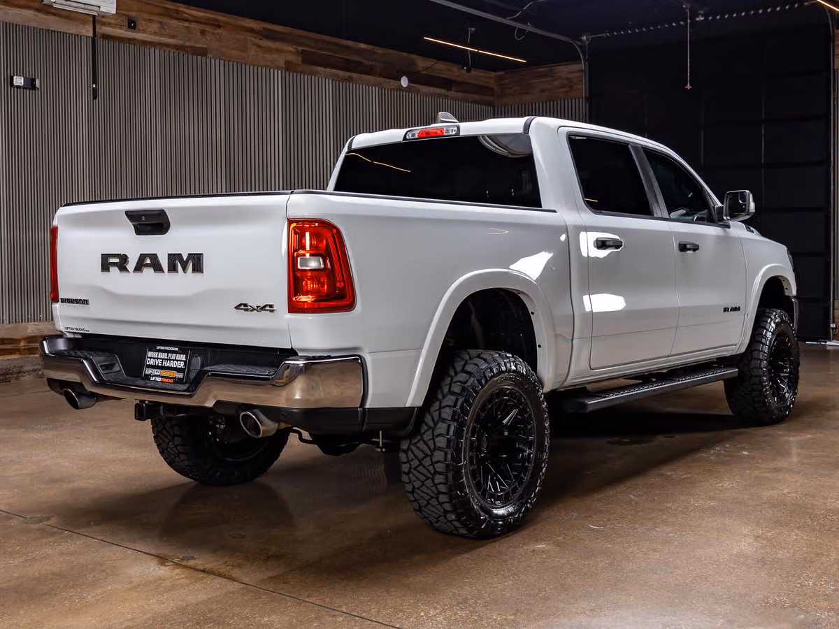 2025 Ram 1500 Big Horn Crew Cab