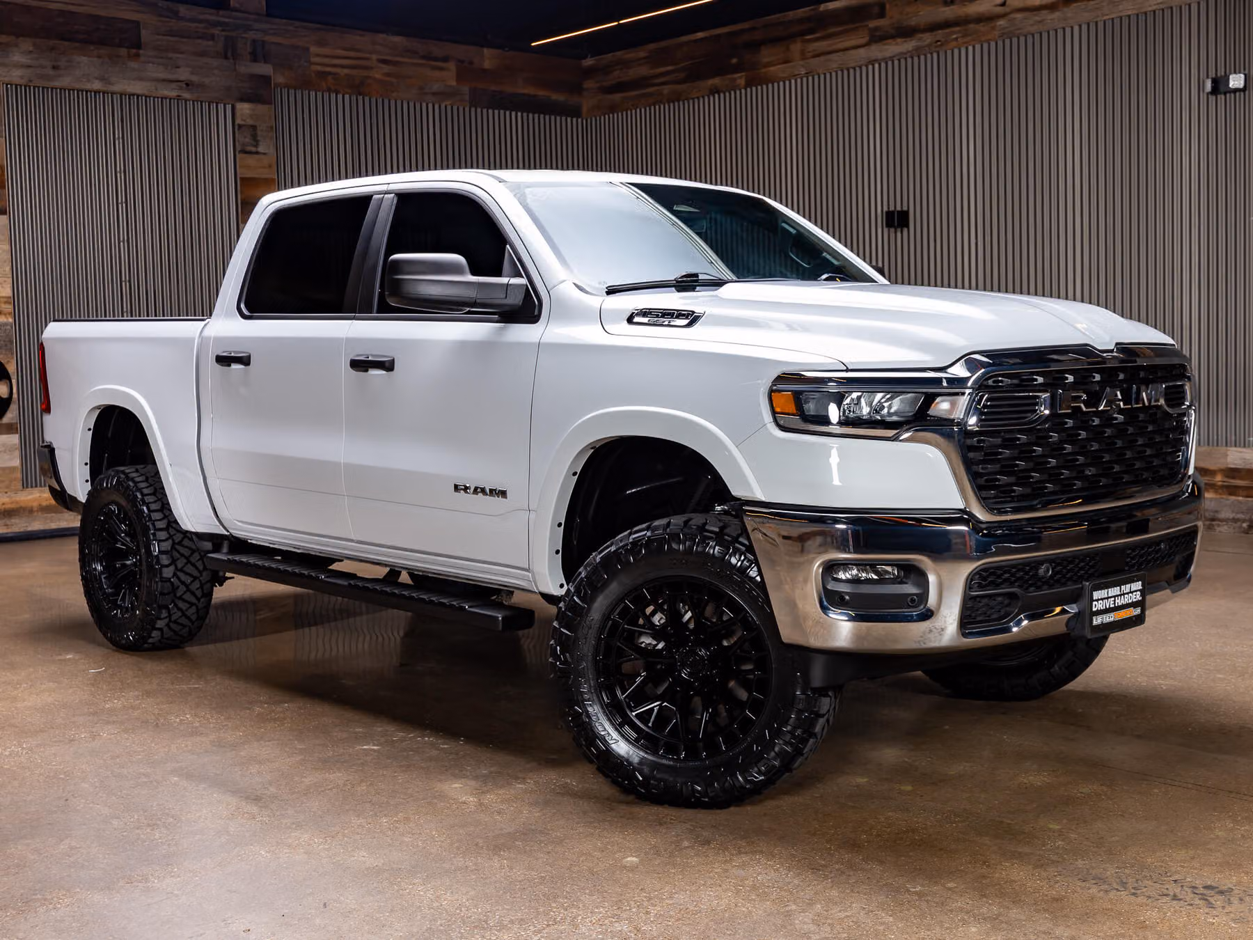 2025 Ram 1500 Big Horn Crew Cab Image 1