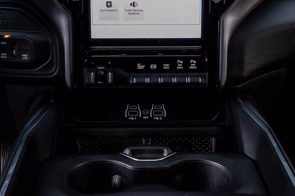 2025 Ram 3500 Laramie Mega Cab Image 24