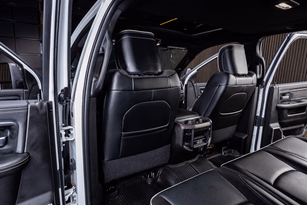 2025 Ram 3500 Laramie Mega Cab Image 32