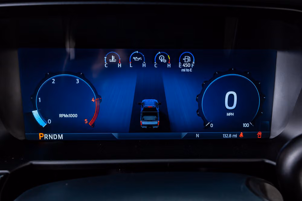 2026 Ford F-450 Super Duty Platinum Plus Crew Cab Image 17