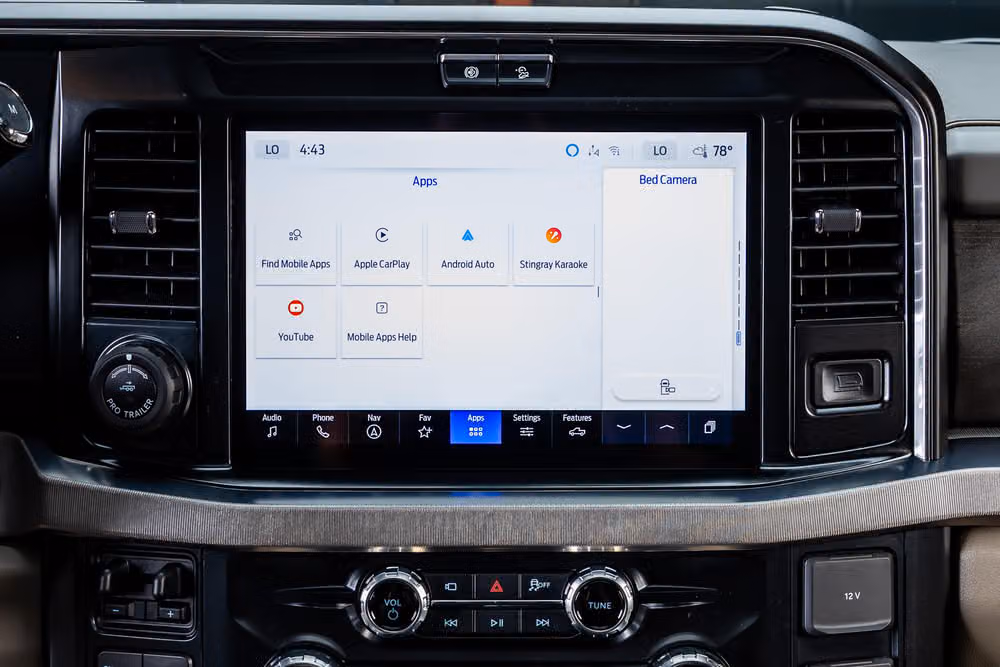 2026 Ford F-450 Super Duty Platinum Plus Crew Cab Image 23