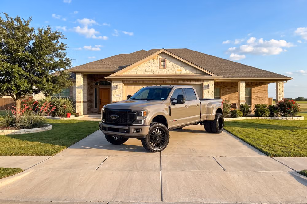 2026 Ford F-450 Super Duty Platinum Plus Crew Cab Image 42
