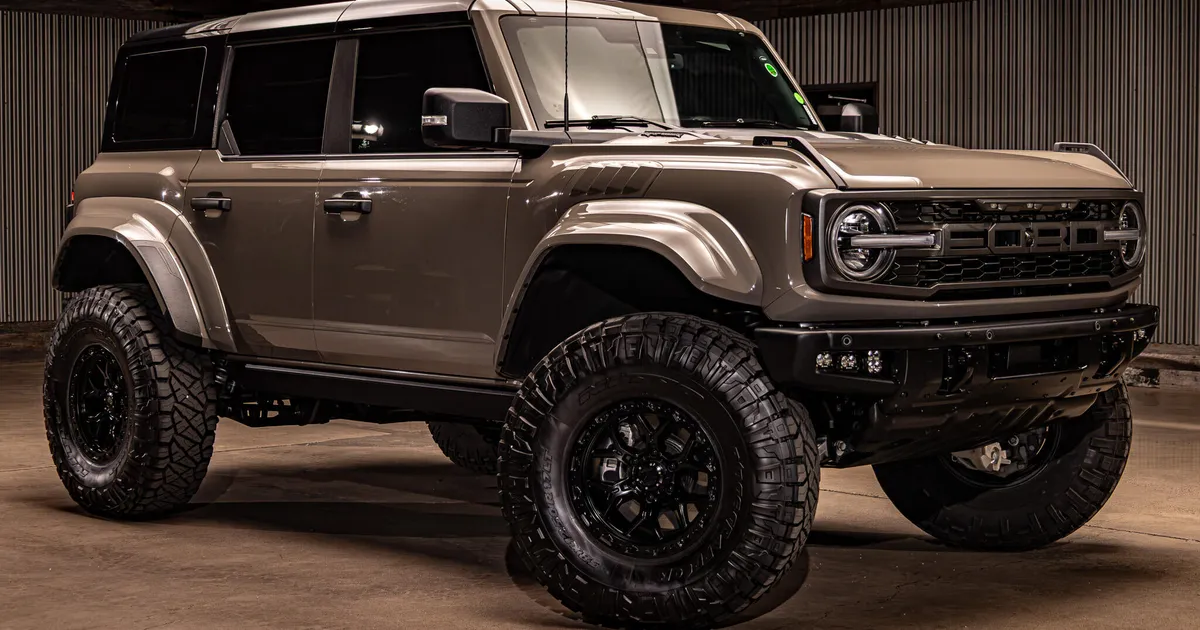 Bronco Raptor Front 2025 Ford Bronco Raptor - Lifted Trucks