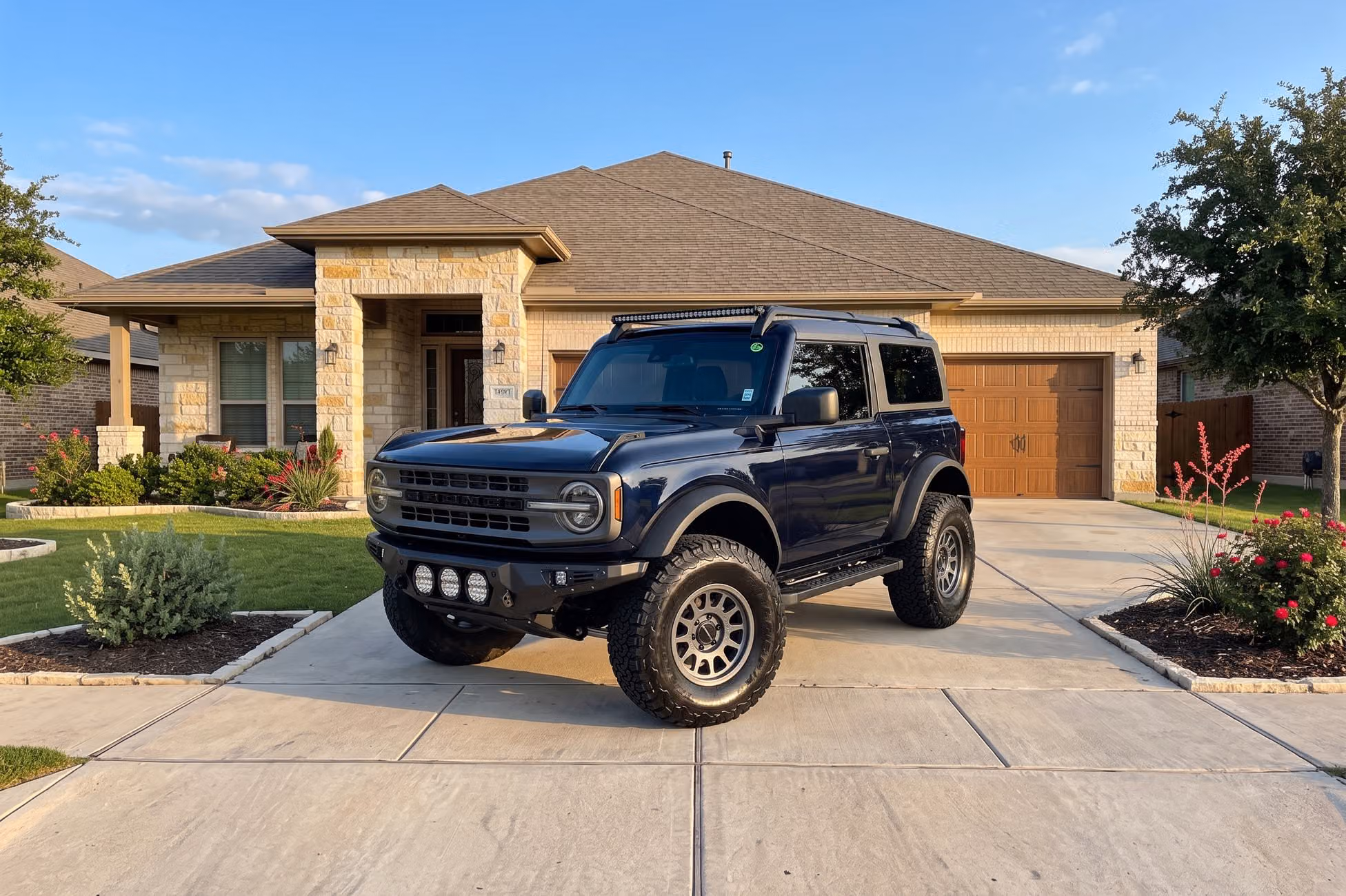 2021 Ford Bronco Base Image 36