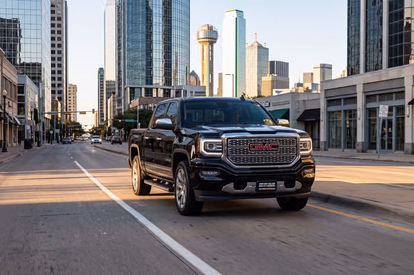 2018 GMC Sierra 1500 Denali Crew Cab Image 39