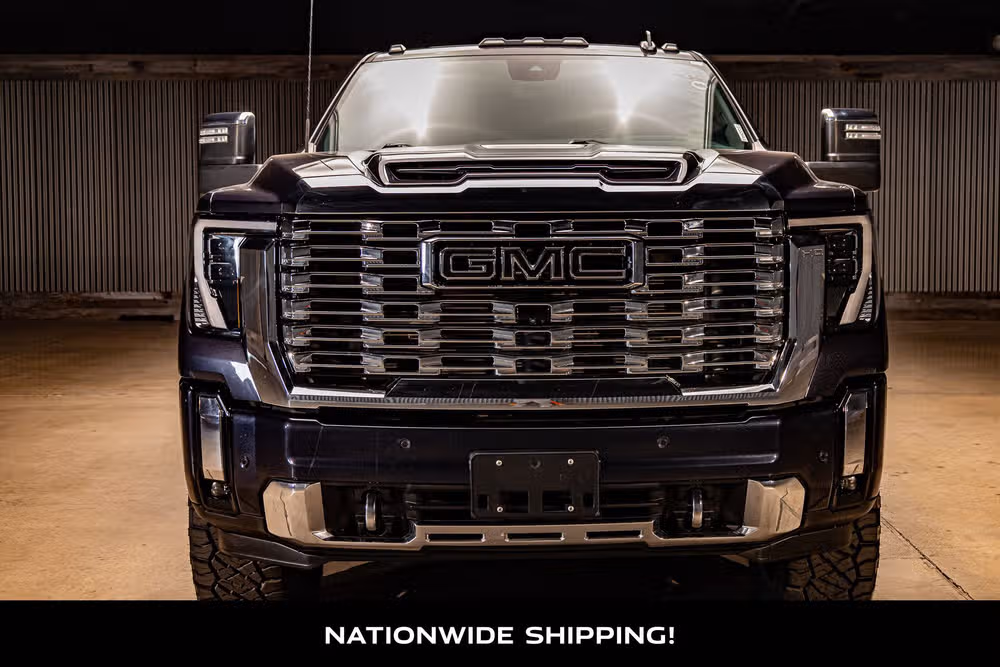 2024 GMC Sierra 3500HD Denali Reserve Crew Cab Image 4