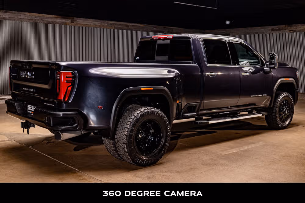 2024 GMC Sierra 3500HD Denali Reserve Crew Cab Image 10