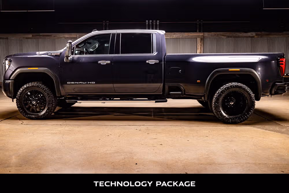 2024 GMC Sierra 3500HD Denali Reserve Crew Cab Image 6