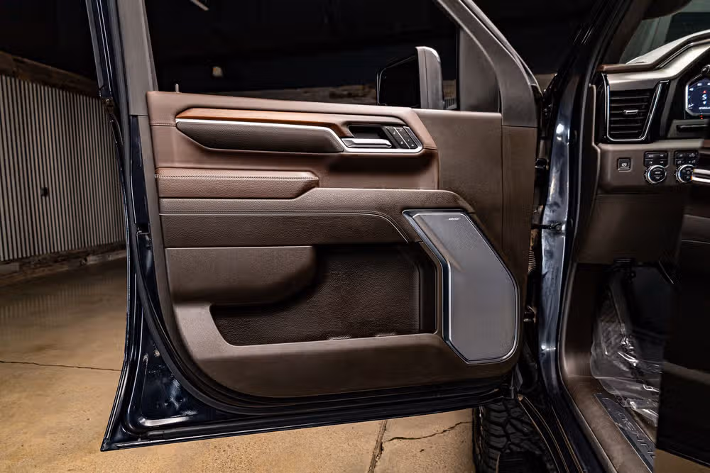 2024 GMC Sierra 3500HD Denali Reserve Crew Cab Image 32