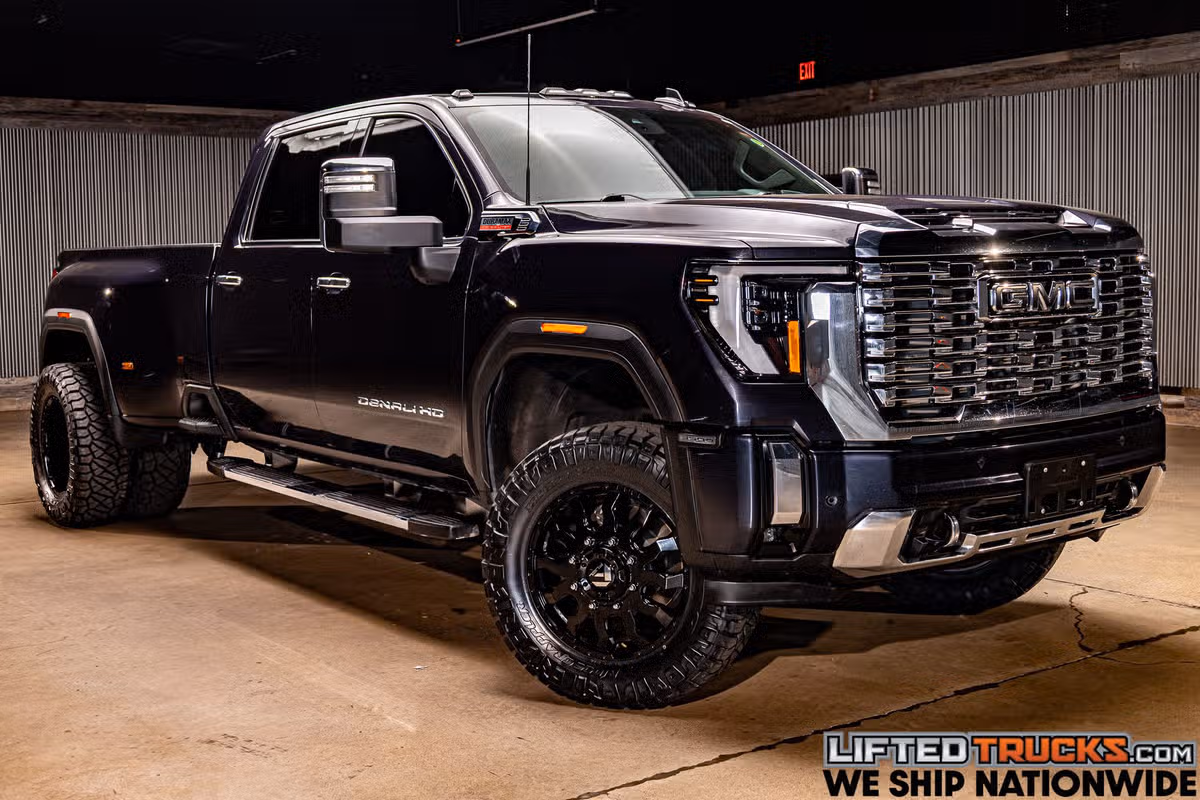 2024 GMC Sierra 3500HD Denali Reserve Crew Cab