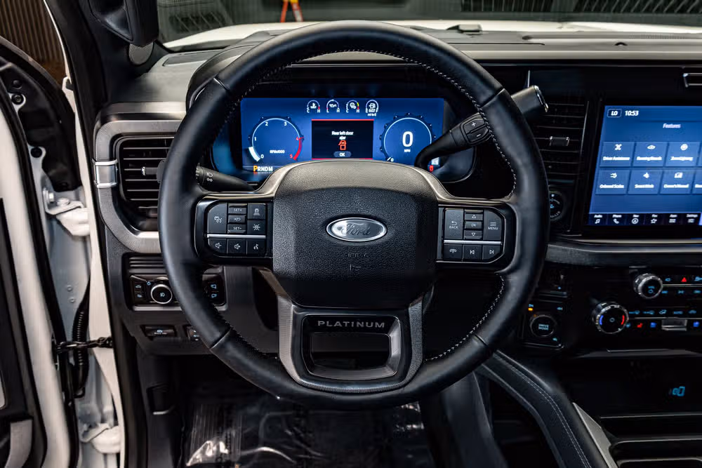 2026 Ford F-250 Super Duty Platinum Crew Cab Image 19