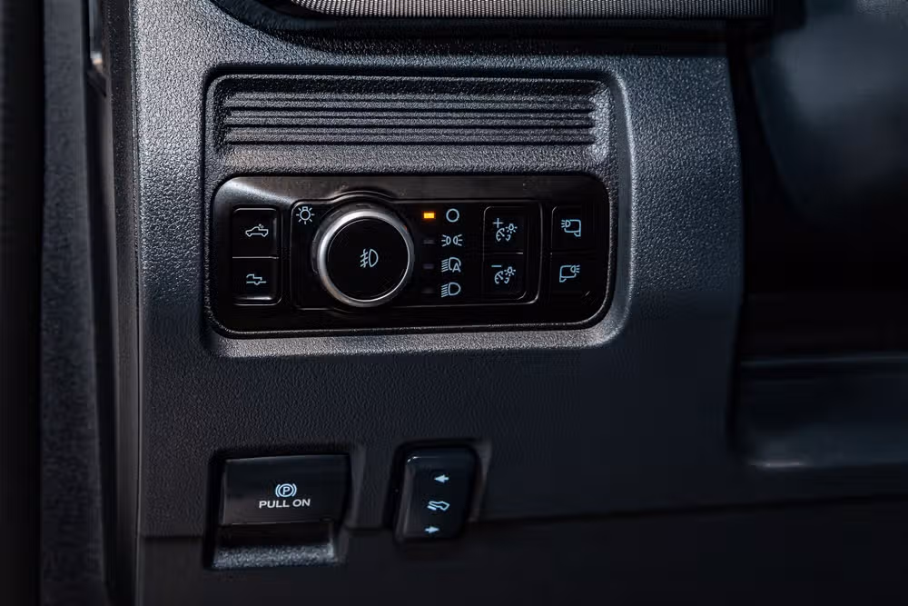2026 Ford F-250 Super Duty Platinum Crew Cab Image 22