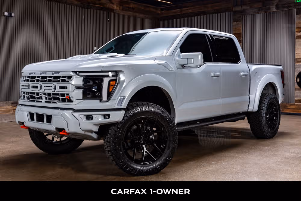 2025 Ford F-150 Raptor SuperCrew Image 5