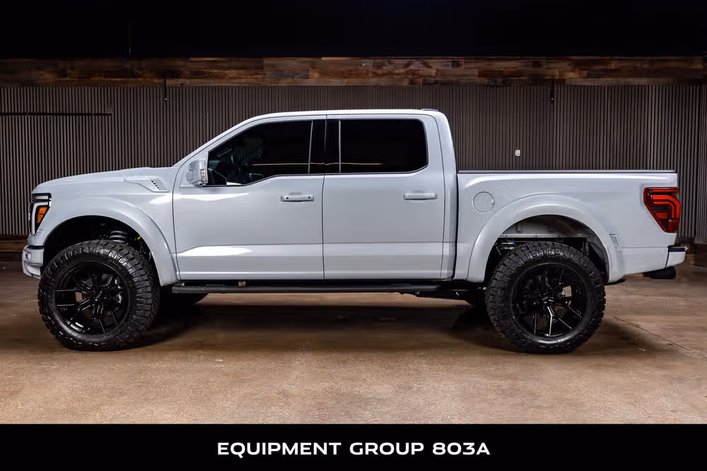 2025 Ford F-150 Raptor SuperCrew Image 6