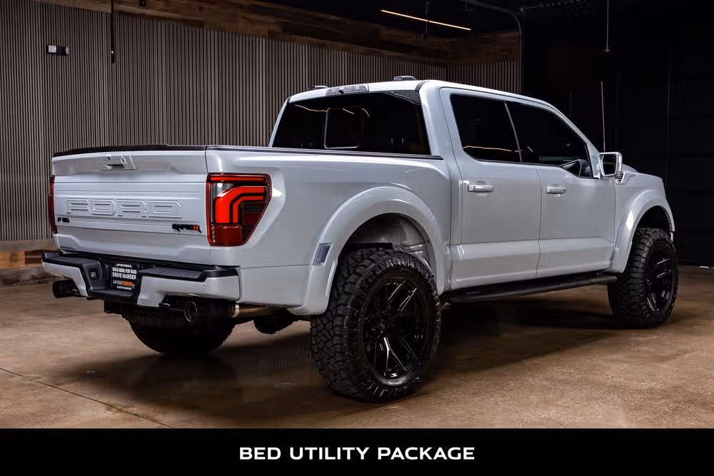 2025 Ford F-150 Raptor SuperCrew Image 10