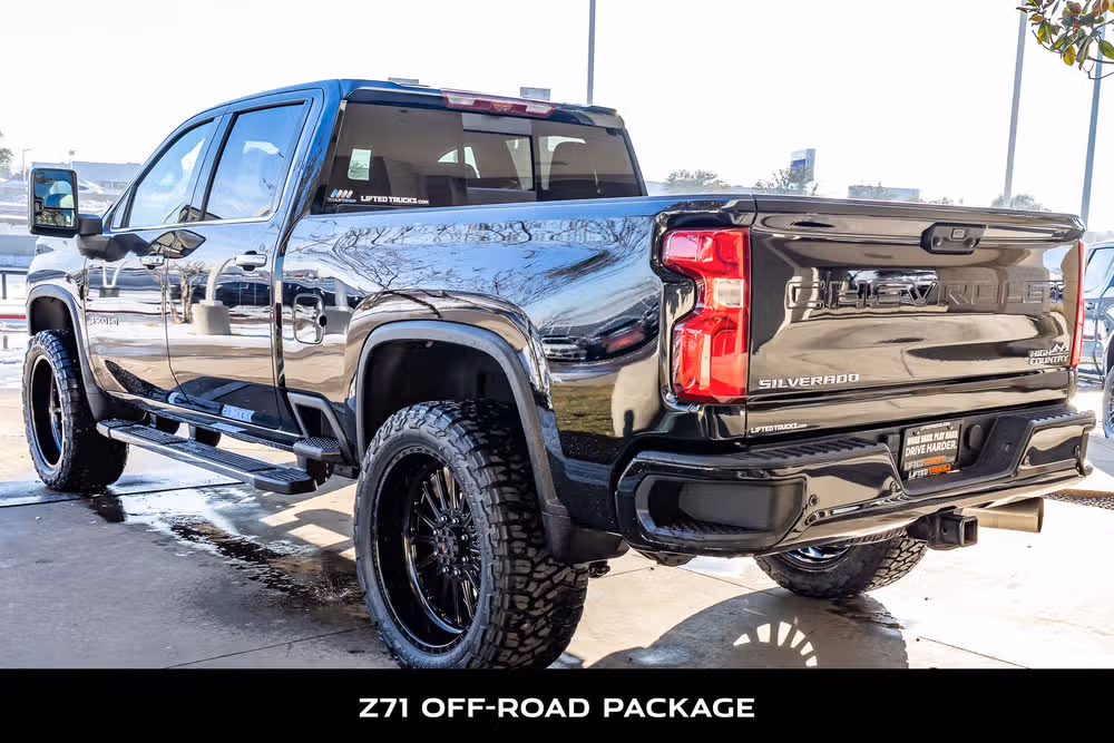 2023 Chevrolet Silverado 3500HD High Country Crew Cab Image 7